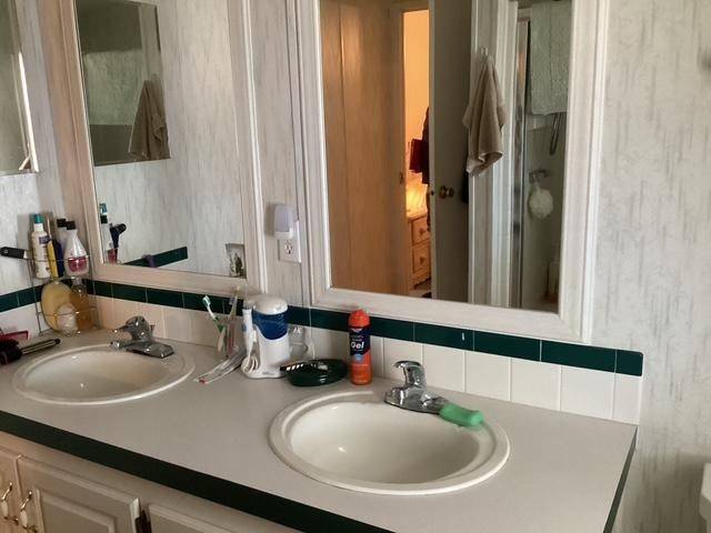 1919 Buccaneer Dr. a Sarasota, FL Mobile or Manufactured Home for Sale